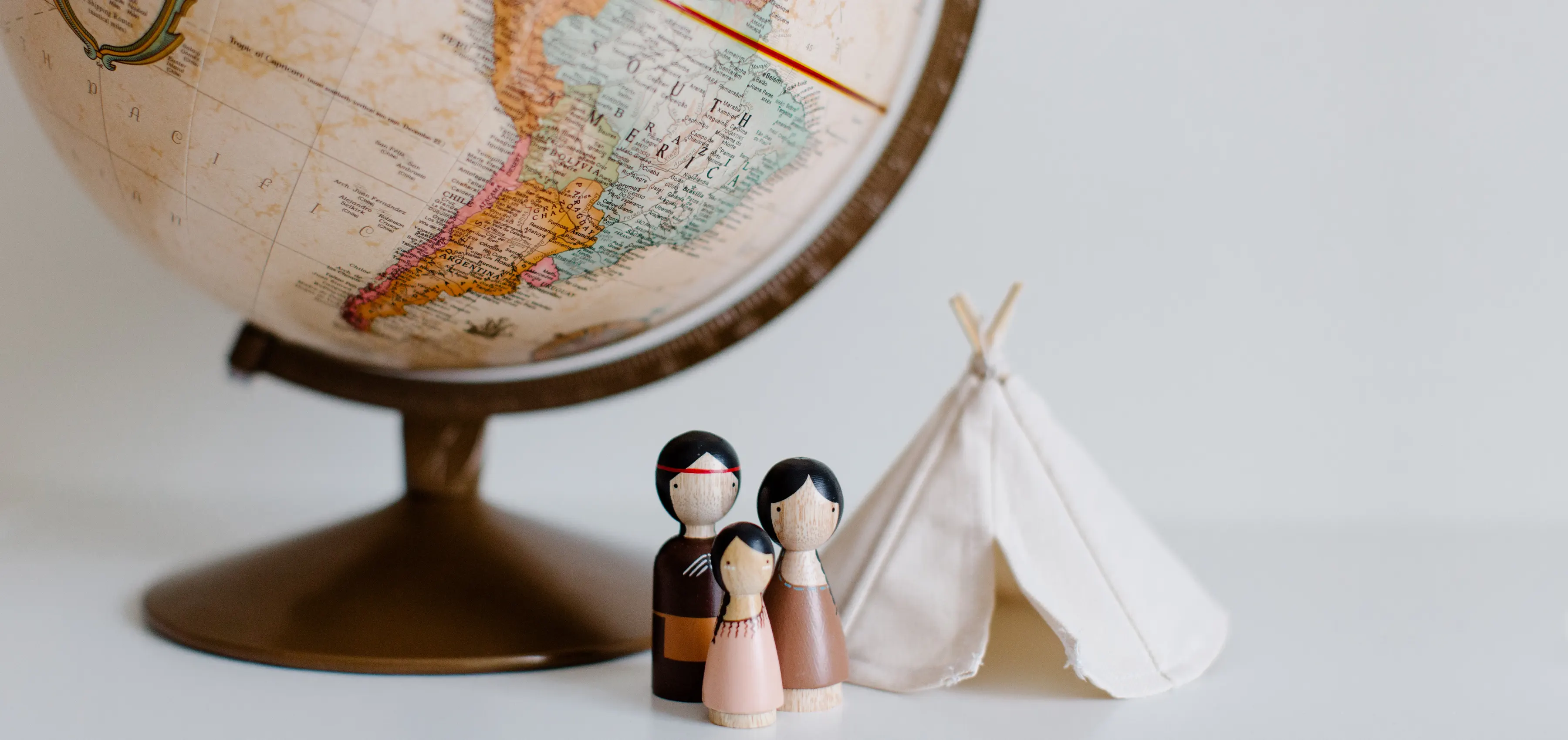 both globalization and localization are important processes to accelerate the business growth